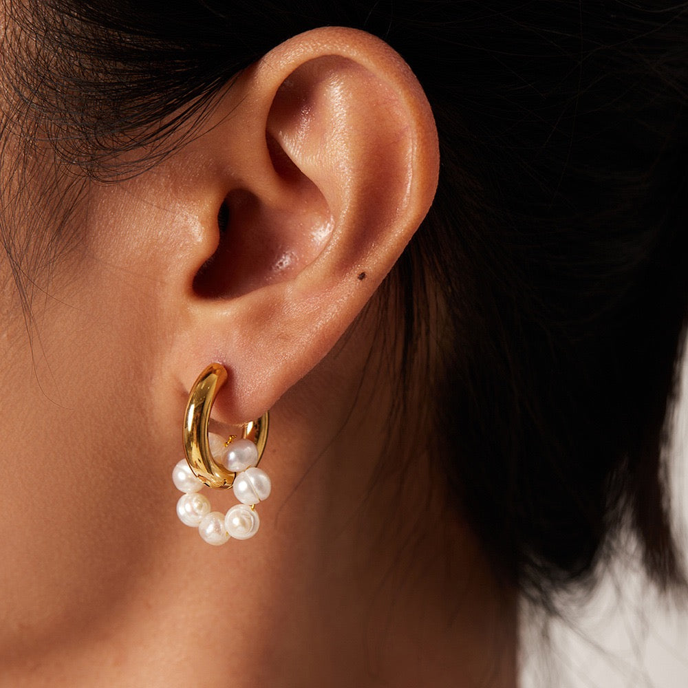 Flower Double Pearl Earring